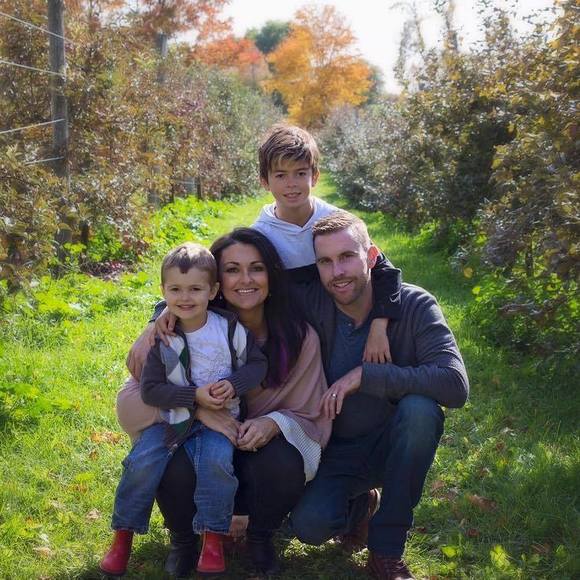 Meet your Posher, Nicolena - Picture 1 of 1